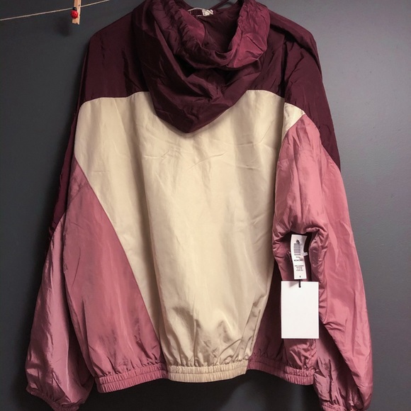 TNA Windbreaker - Picture 4 of 4